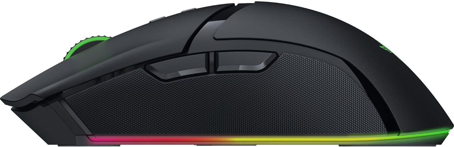 Razer Cobra - Lightweight Wired Gaming Mouse Chroma RGB (57g Lightweight Design, Optical Mouse Switches Gen-3, Chroma Lighting with Gradient Underglow, Precise Sensor Adjustments) Black