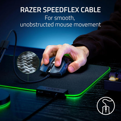 Razer Cobra - Lightweight Wired Gaming Mouse Chroma RGB (57g Lightweight Design, Optical Mouse Switches Gen-3, Chroma Lighting with Gradient Underglow, Precise Sensor Adjustments) Black